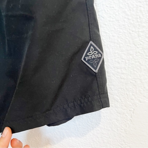 Prana- Black Men’s Mojo Shorts 10” Inseam - Picture 3 of 5